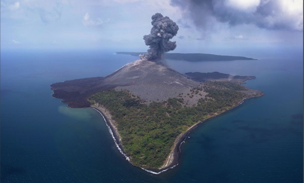 很美很危险 追火山的人